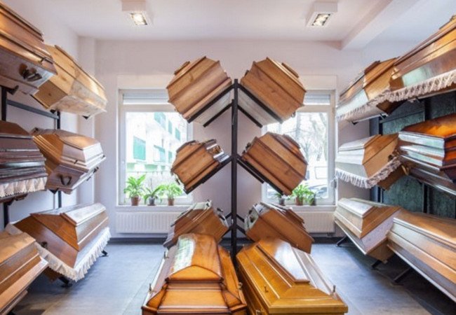 Подробнее о "Похоронная отрасль Испании: стабильный рост занятости"