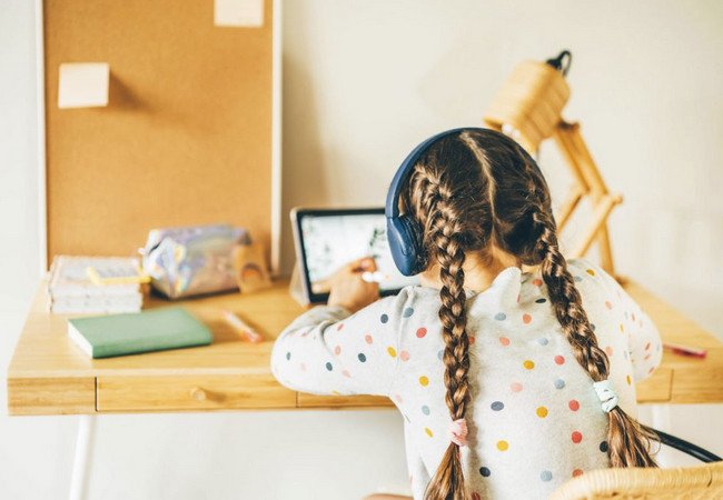 Подробнее о "Растущая популярность домашнего образования в Испании: правовой аспект и потенциальные сложности"