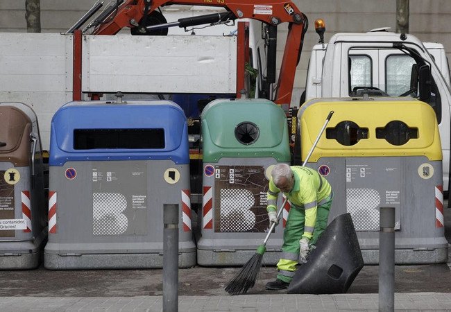 Подробнее о "Новый обязательный сбор спровоцировал напряжённость в городах Испании"