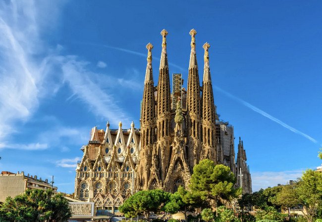 Подробнее о "Sagrada Família смогут бесплатно посетить несколько счастливчиков"