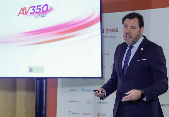 Подробнее о "Испания ускоряет свои поезда: страна готовится приблизиться к китайскому уровню высокоскоростных перевозок"