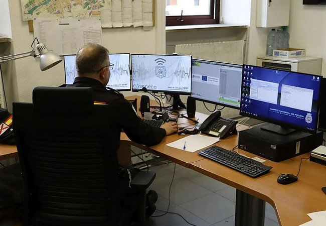 Подробнее о "Полиция Испании предупредила о 12 киберсхемах, которые активизируются на Black Friday и перед Новым годом"