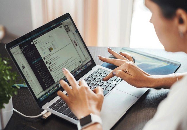 Подробнее о "В Каталонии гибридный формат работы набирает популярность, обгоняя полностью удалённый"