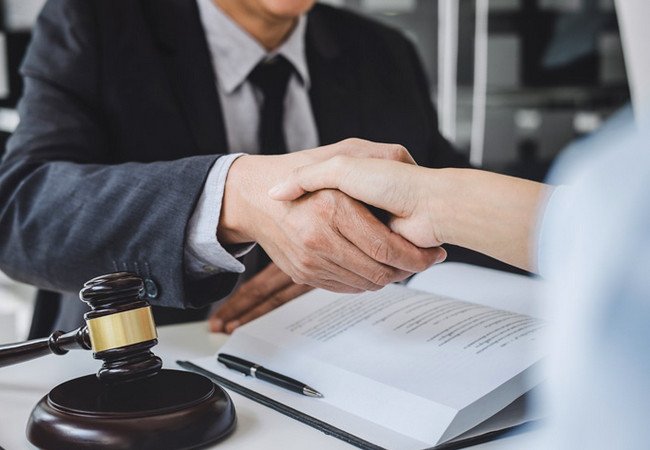 Подробнее о "Испания планирует упразднить подтверждение дипломов для зарубежных специалистов с опытом"