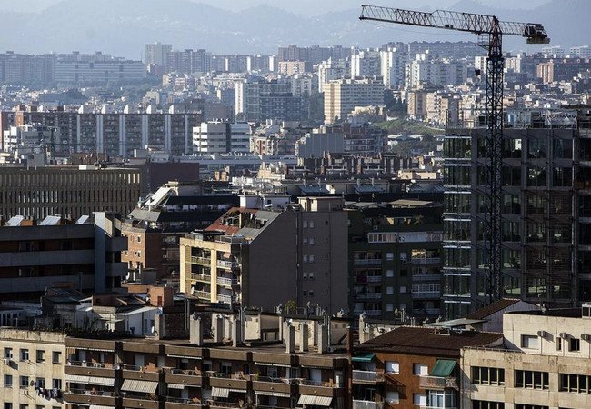 Подробнее о "Жильё в Каталонии дорожает медленнее, но доступнее не становится: прогноз Idealista на 2026 год"