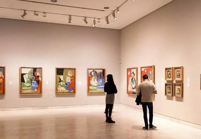 Подробнее о "В Барселоне можно купить годовой абонемент в музей"