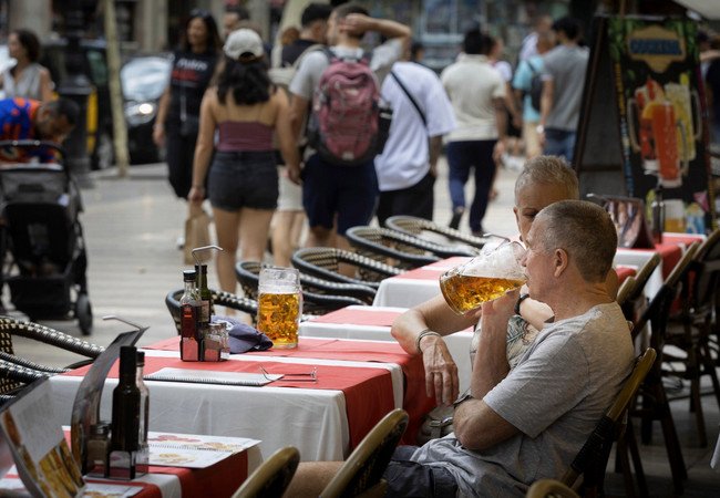 Подробнее о "Преображение Рамблы: больше пространства для пешеходов!"