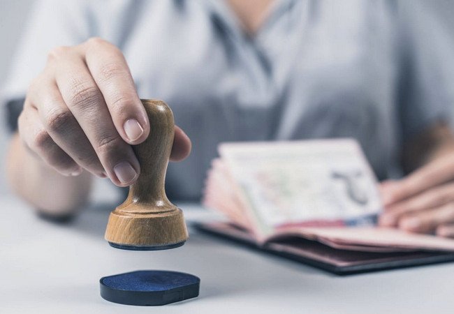 Подробнее о "В Барселоне запустили автоматическую запись в Extranjería: citas больше не нужно «ловить»"