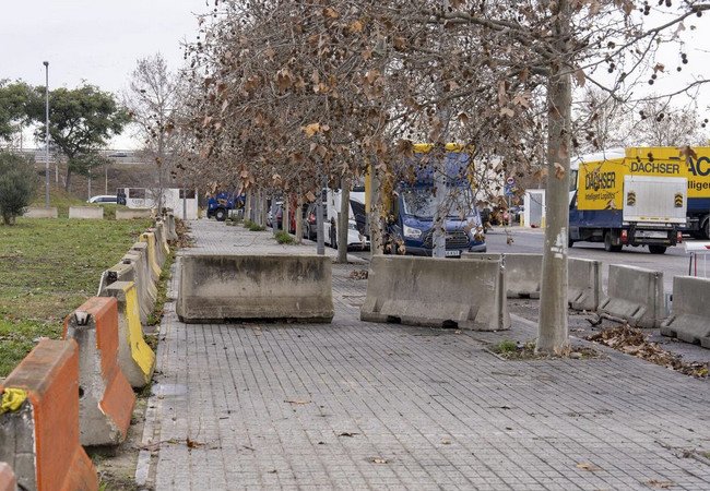 Подробнее о "El Prat вводит новую парковочную зону для борьбы с нелегальными сервисами у аэропорта"