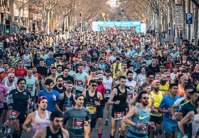 Подробнее о "Hyundai Media Maratón Barcelona пройдет 15 февраля: старт в центре города и финишный праздник в Poble Espanyol"