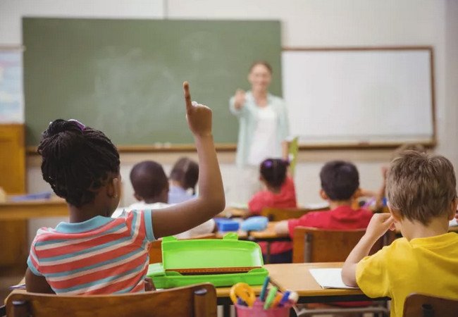 Подробнее о "28 апреля решится судьба школьных мест: в Барселоне проведут жеребьёвку для распределения учеников"