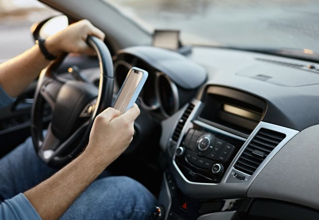 Подробнее о "«Большой брат на трассе»: камеры с ИИ массово штрафуют водителей в Испании"