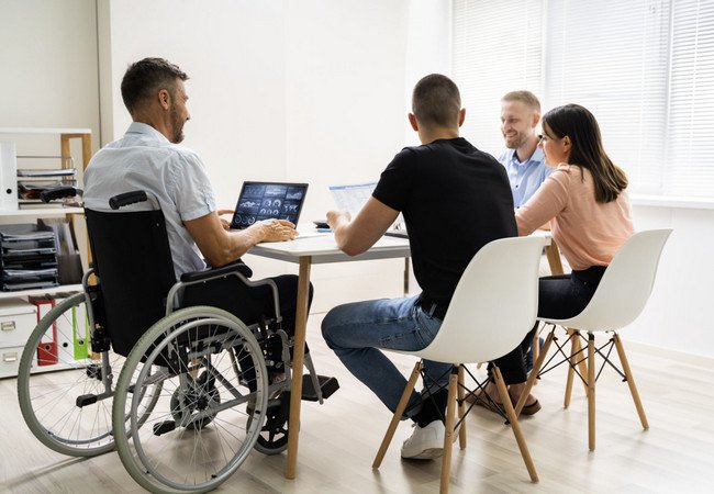 Подробнее о "Две трети людей с инвалидностью в Испании остаются без работы — рекорд занятости не спасает ситуацию"