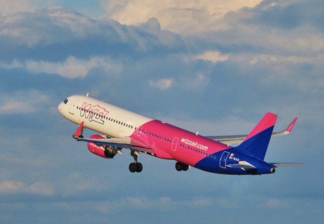 Подробнее о "Wizz Air усиливает присутствие в Испании: новые рейсы из девяти городов"