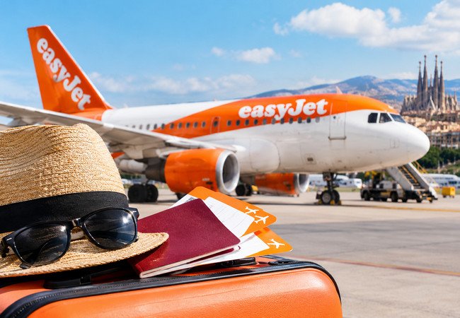Подробнее о "easyJet объявила осенне-зимнюю распродажу: скидки на авиабилеты достигают 20%"